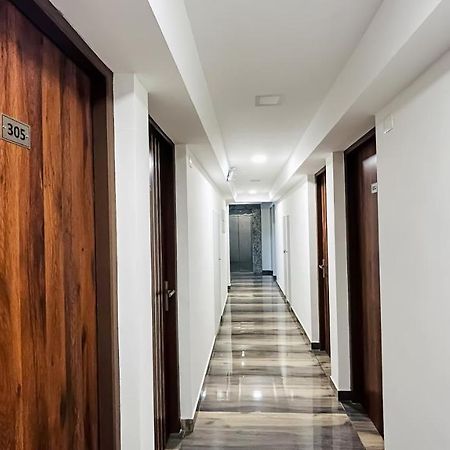 Emerald Inn Kochi エクステリア 写真